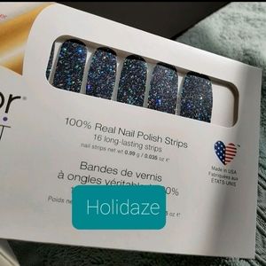 Color Street "Holidaze" Nail Polish Strips